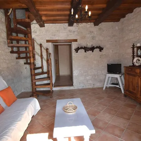 Pigeonnier A - Clevacances 2 Cles