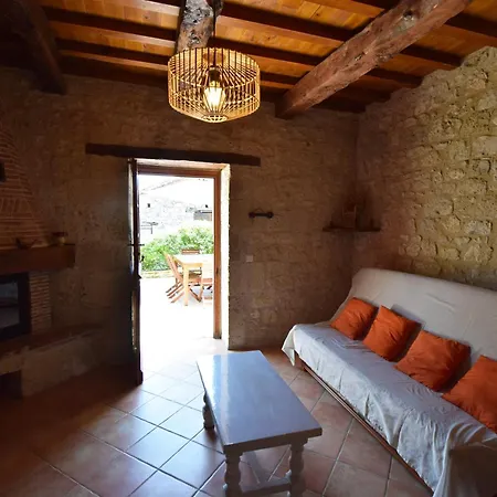 Pigeonnier A - Clevacances 2 Cles